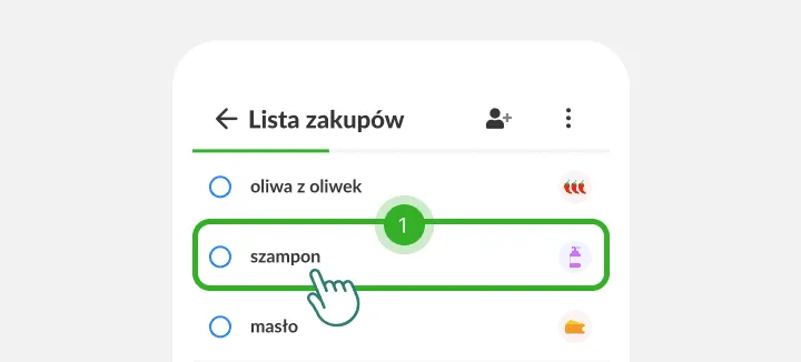 Palec stuka w szampon między oliwą z oliwek a masłem na liście zakupów
